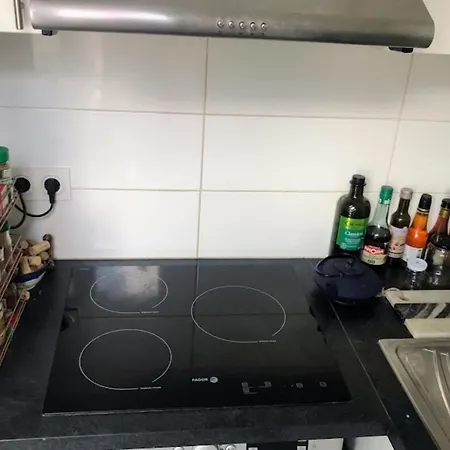 32m Near Parc Des Buttes-chaumont Lejlighed